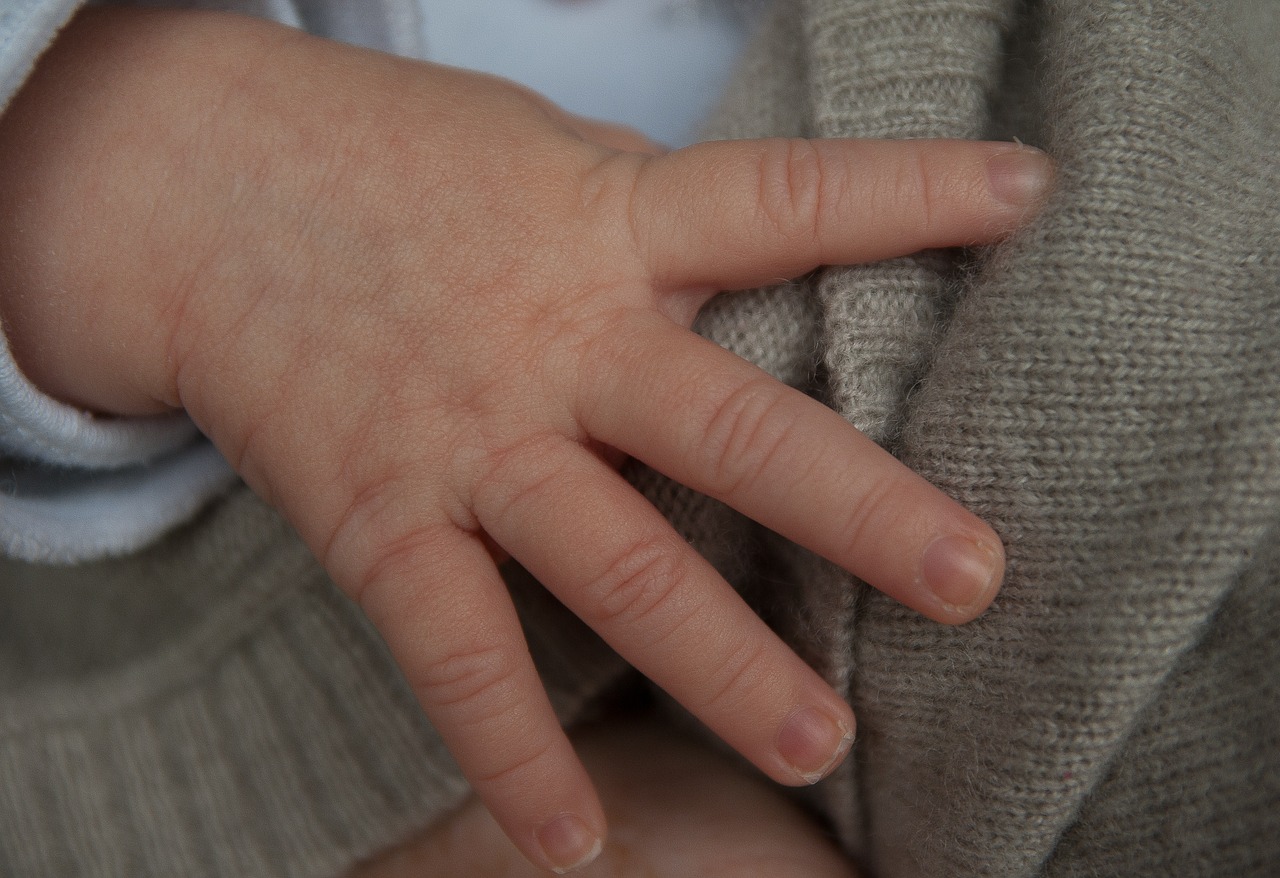 soigner et prévenir l’ongle incarné chez le nourrisson 